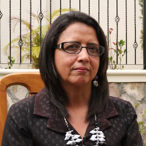Dina Meza