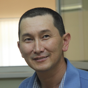 Lukpan Akhmedyarov